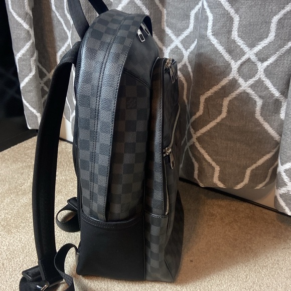 LOUIS VUITTON MICHAEL DAMIER GRAPHITE BLACK BACKPACK - Picture 5 of 9